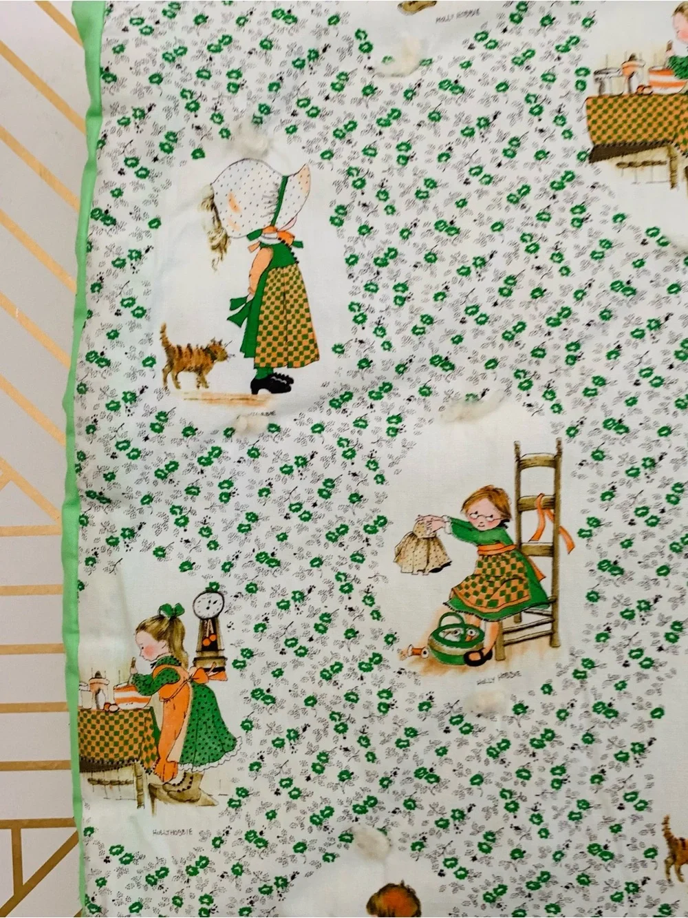 Vintage Holly Hobbie Crib Quilt floral green chores & tasks 70 x 34” flowers